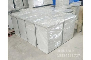 弱電機房項目中，如何選擇合適的網絡服務器機柜？